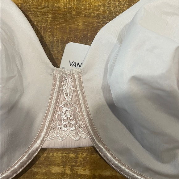 Vanity Fair Women's Bras - Bundle Soft Pink and Light Blue size 42DD - Picture 7 of 8